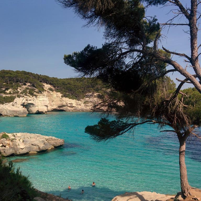 Cala Blanca-Torre Bellver كالا بلانكا المظهر الخارجي الصورة